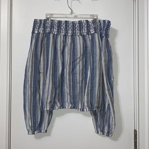 Aeropostale off-shoulder top